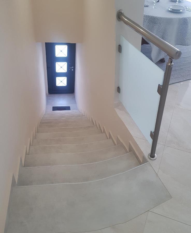 Harry'S Apartment 레프킴미 외부 사진