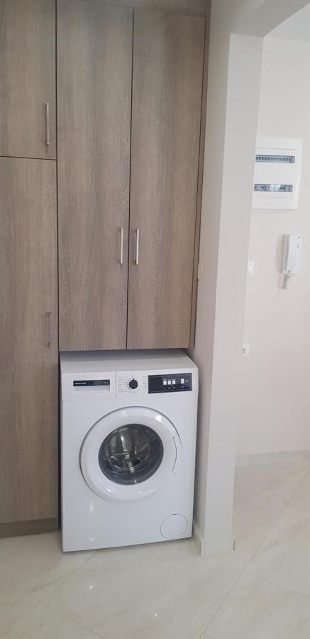 Harry'S Apartment 레프킴미 외부 사진