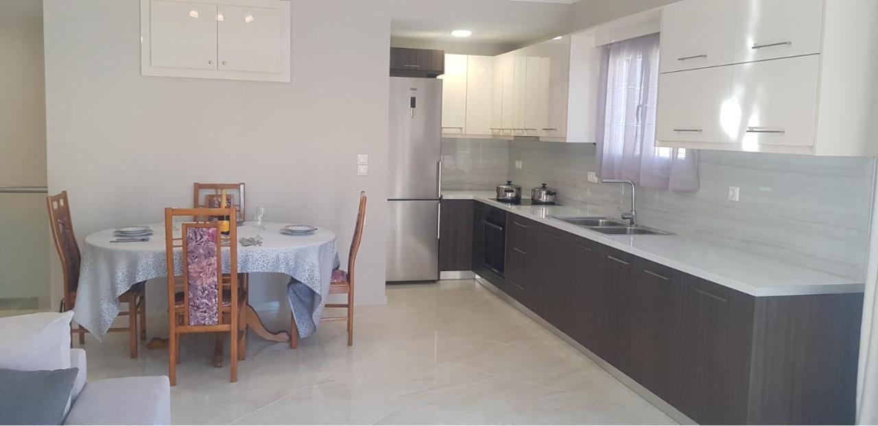 Harry'S Apartment 레프킴미 외부 사진